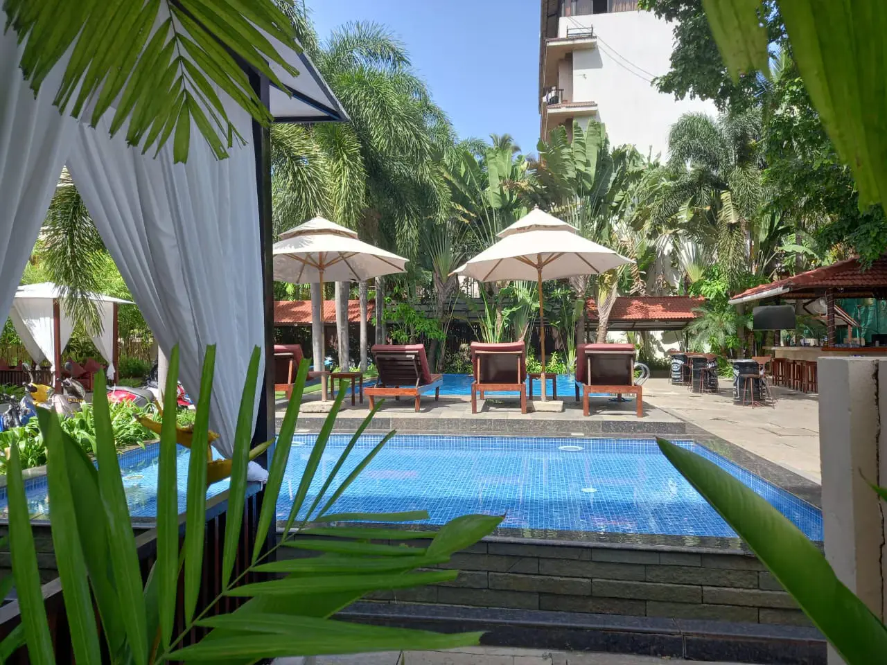 Sinq Prive, Candolim