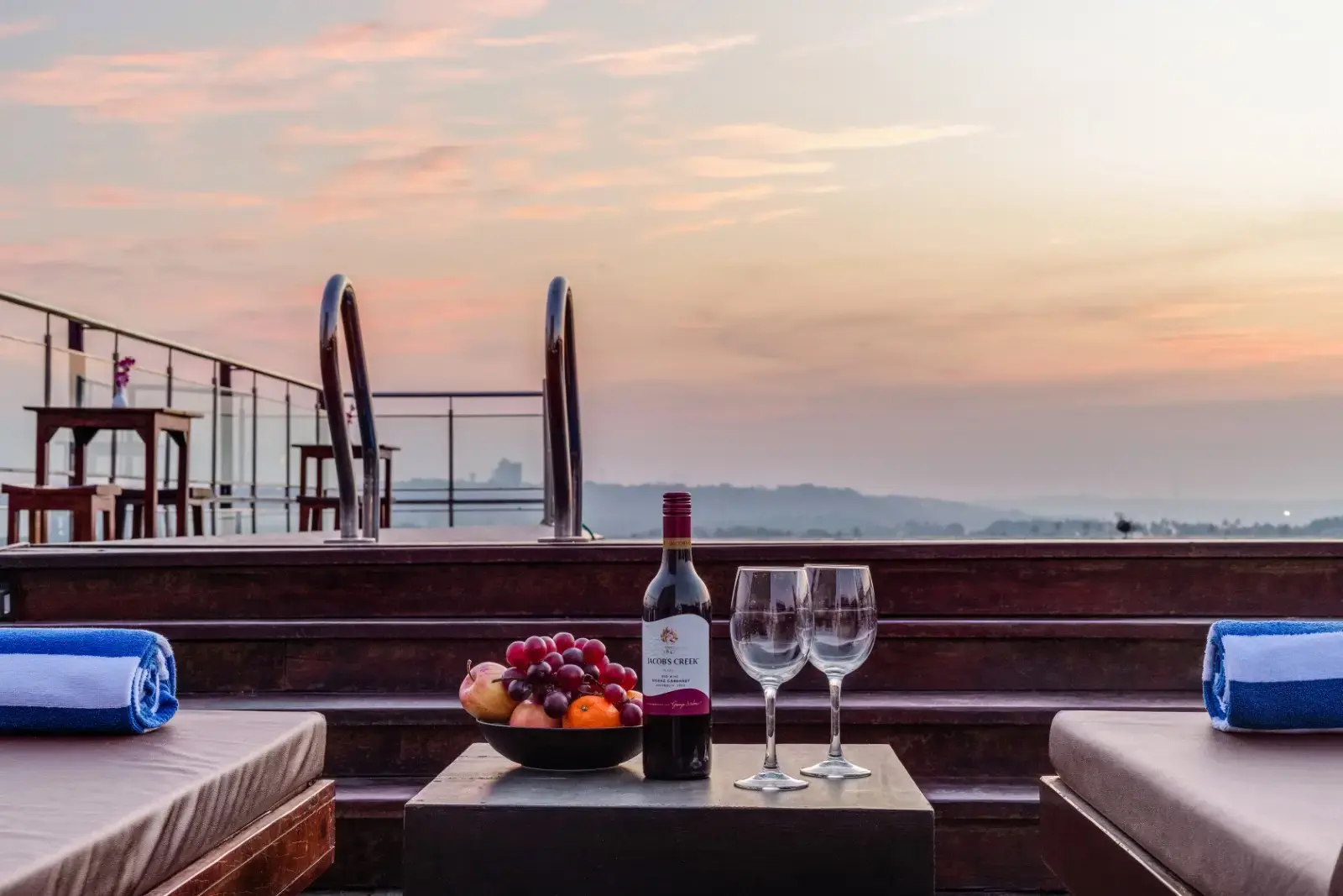Sinq Prive, Candolim