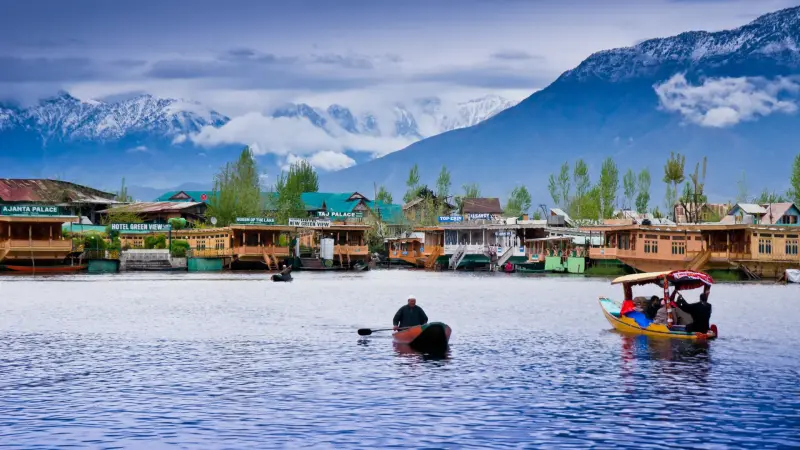 Kashmir - The Crown Of Incredible India 5Nights | 6Days
