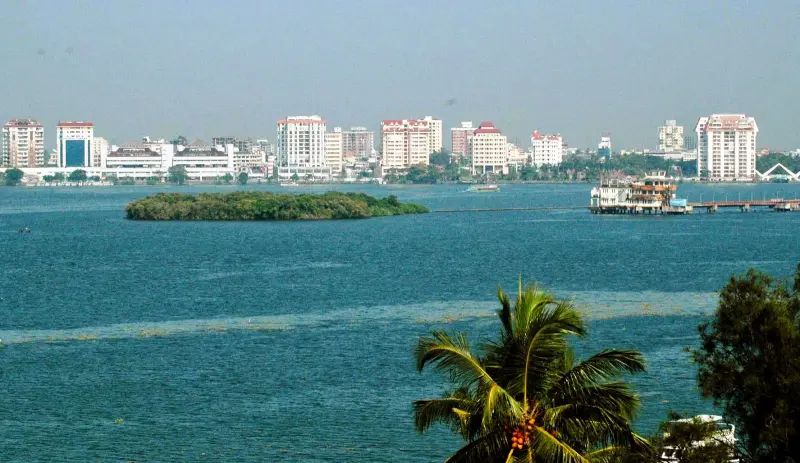 Kerala Escape — Where Nature Meets Serenity