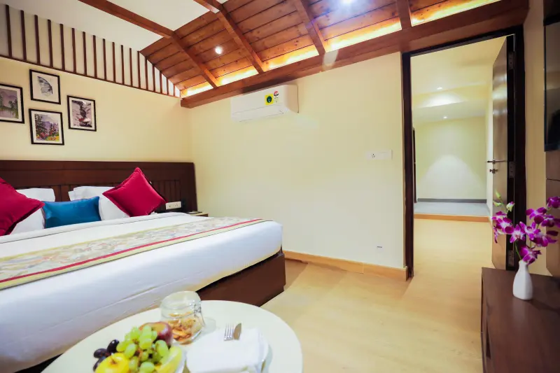 Suite Room With Valley View Image