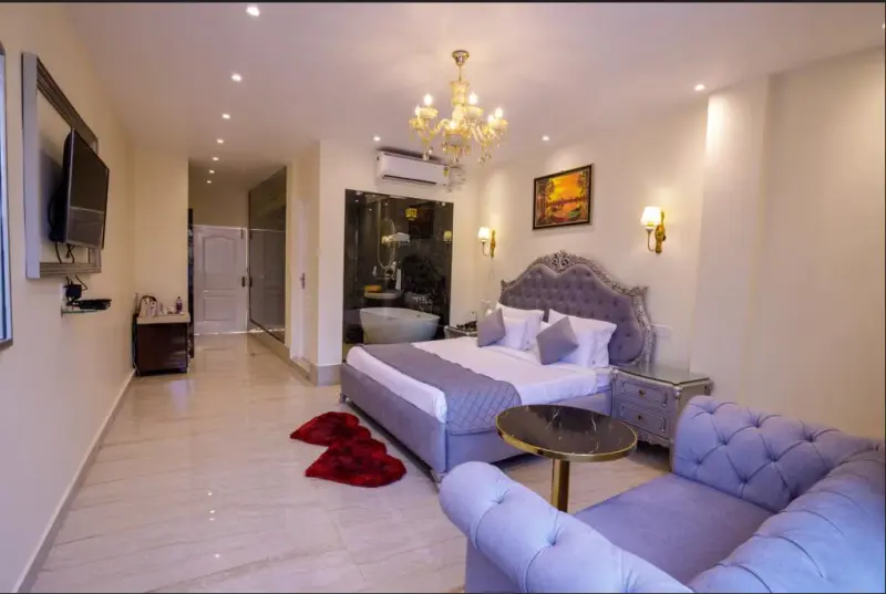 Superior room with Balcony and Bathtub  Image