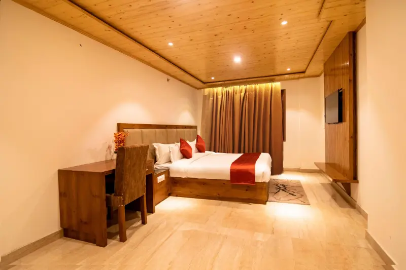 Classic Room (No View)
