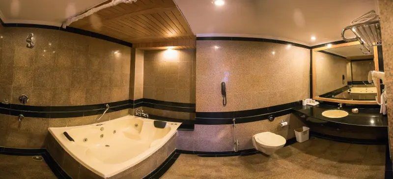 Family Suite with Jacuzzi Image