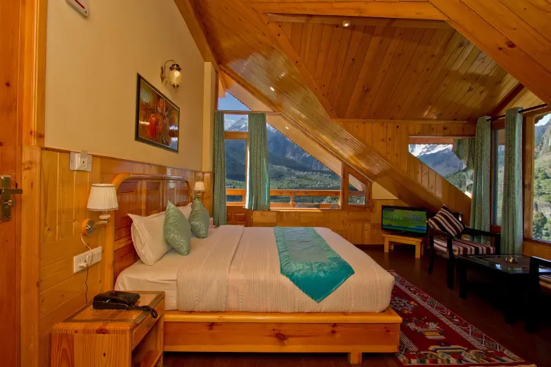 Super Deluxe Cottage room MOUNTAIN View Centrally Heated with Private Balcony