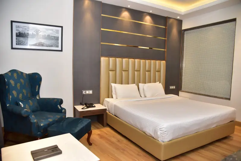 Premium Club Room Image