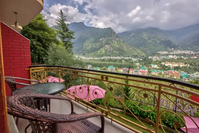 Super Deluxe Room Mountain view with balcony Image