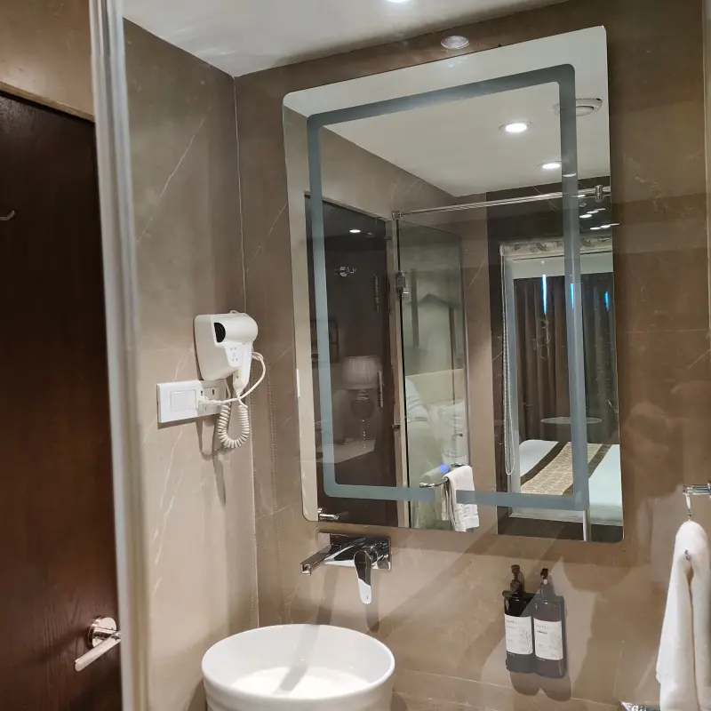 Deluxe Room with Balcony Image