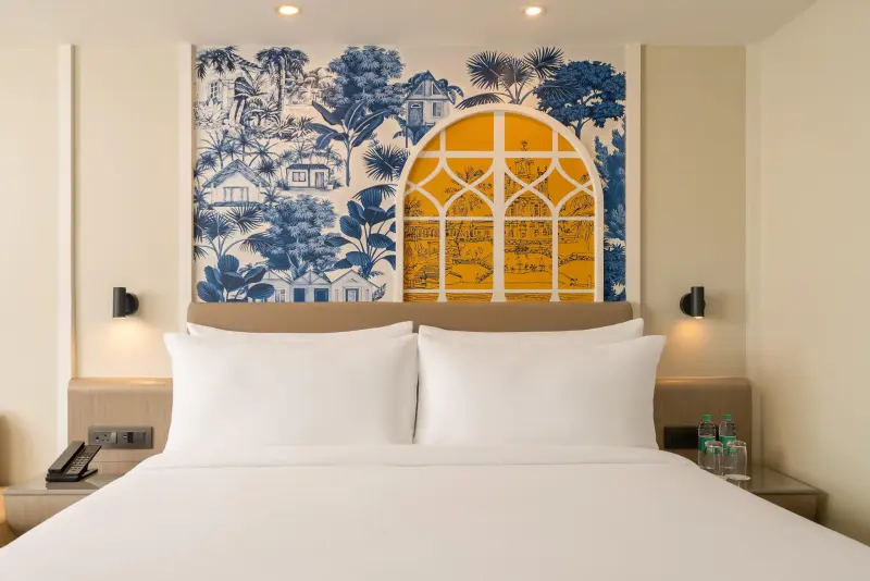 King Guest Room Higher Floor
