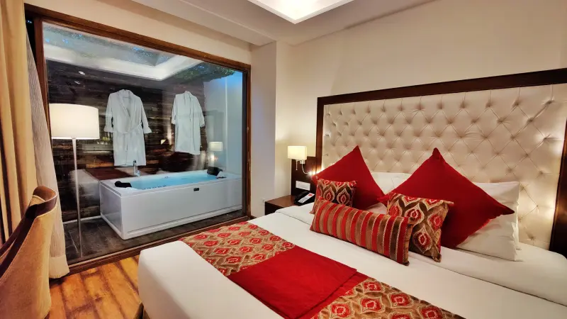 Premium Lounge