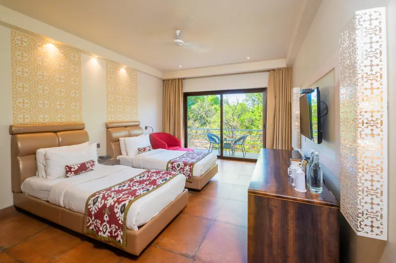 IVY Twin Room with Balcony