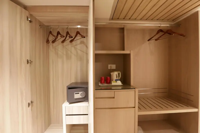 Deluxe Room with Balcony Image