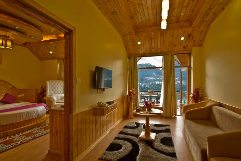 Maharaja Suite Mountain view room with Jacuzzi and balcony Image